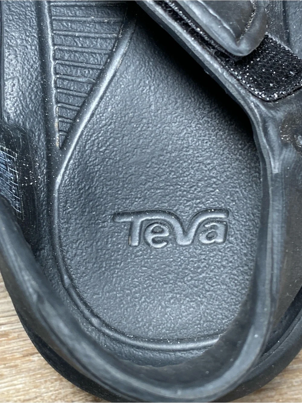 Teva Black Synthetic Rubber Hurricane Drift Sandal Men's SZ 7 US